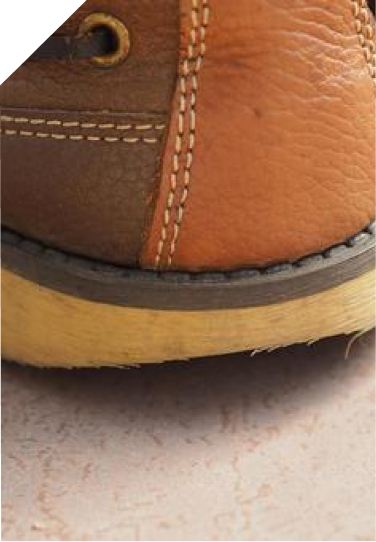 靴の片減りのイメージ