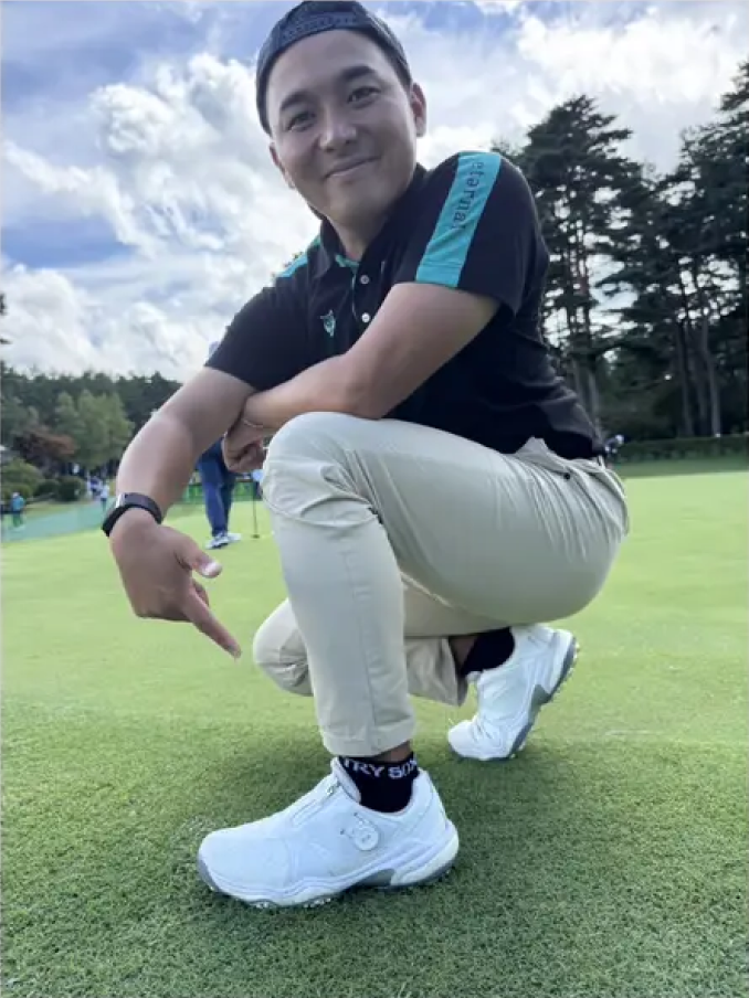 ツアープロゴルファー 池村寛世 選手